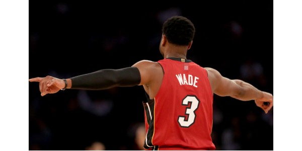 Wade est interrogé et refusé