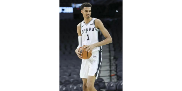 Les débuts de Vinbanyama en NBA se profilent Les débuts de Vinbanyama en NBA se profilent