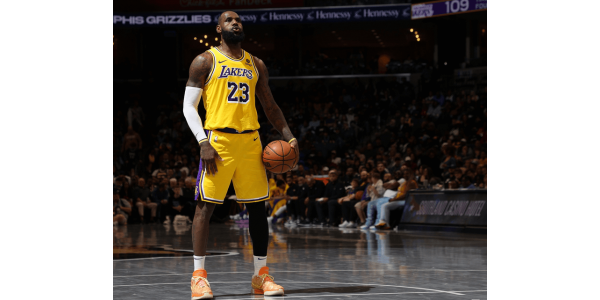 James établit un autre record lors du dernier match James établit un autre record lors du dernier match