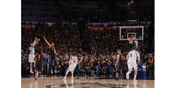 Les Nuggets ont battu le Thunder in extremis et ont démontré leur tempérament de champion Les Nuggets ont battu le Thunder in extremis et ont démontré leur tempérament de champion