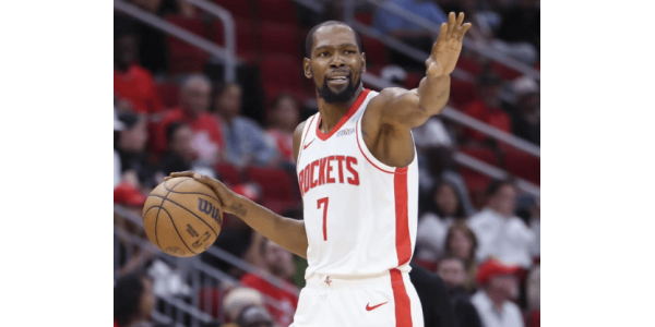 Les Rockets ont largement dominé les Celtics (128-101), portant leur série de victoires à trois matchs
