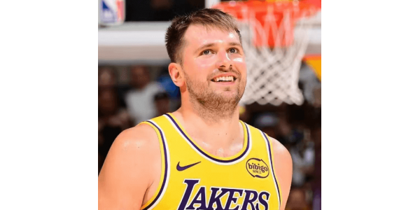 Un Dončić plus léger affiche une domination encore plus terrifiante Un Dončić plus léger affiche une domination encore plus terrifiante