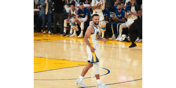 Le retour de Curry est fracassant ! Victoire étriquée des Rockets par 1 point