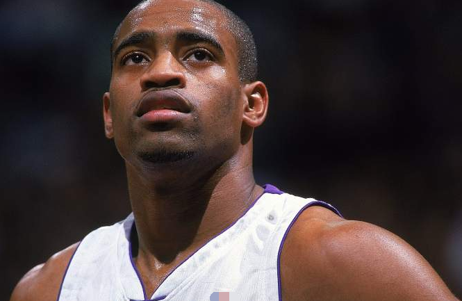 Vince Carter ne regrette pas la retraite anticipée