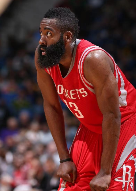 L'accord de transfert de Harden mène à un tournant