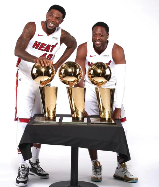La légende de Heat Haslem met officiellement fin à 20 ans de carrière dans la NBA