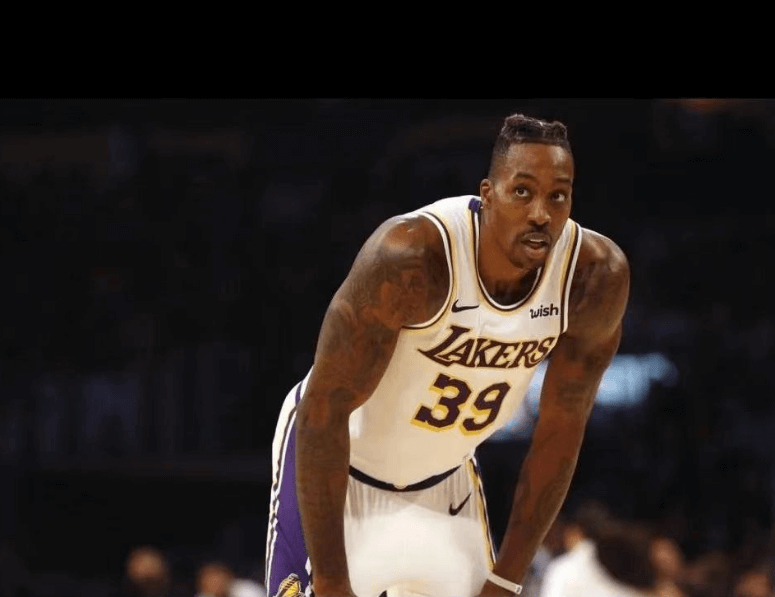 Les Clippers recrutent en urgence, Howard revient en NBA