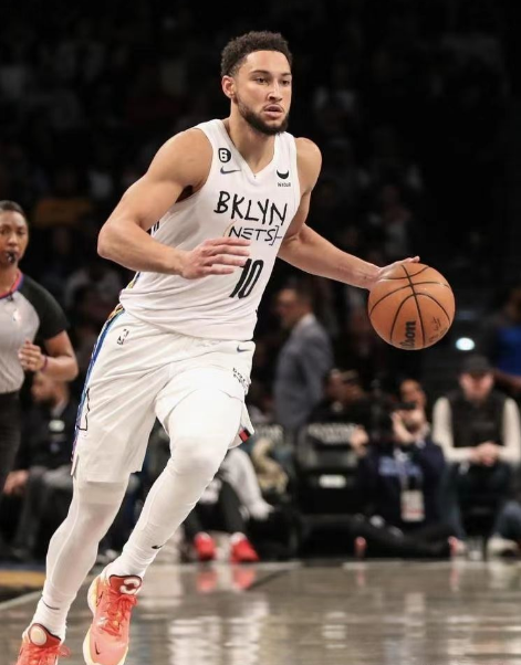 Simmons sera le meneur de départ des Nets cette saison