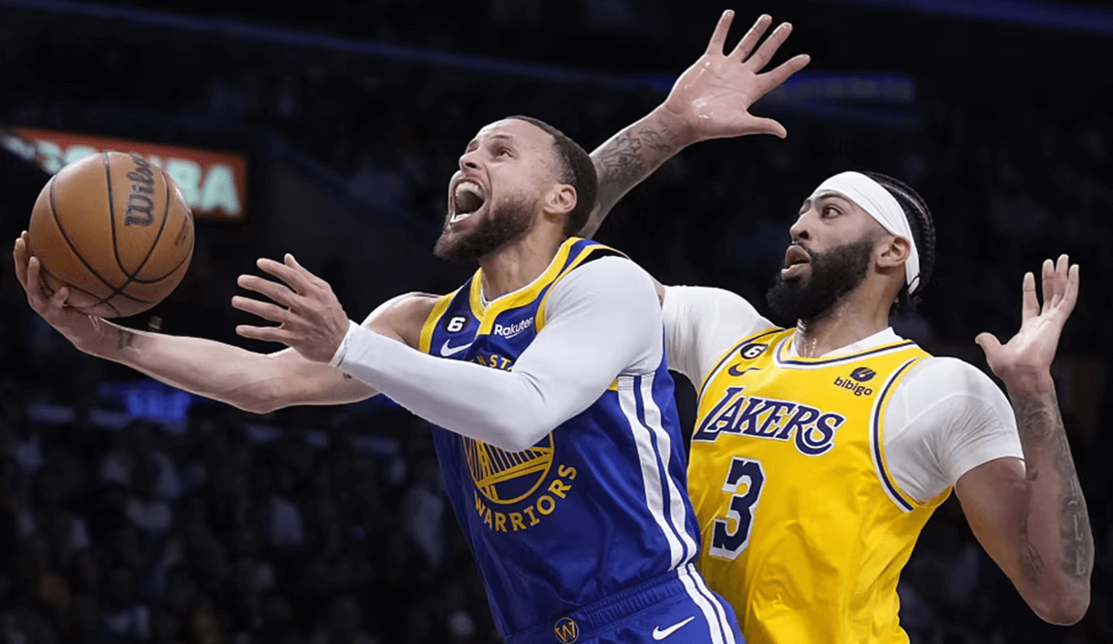 La bataille Lakers contre Warriors approche