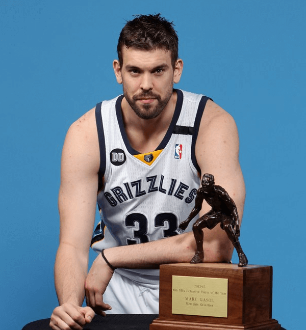 Les Grizzlies retirent le deuxième maillot de l'histoire de la franchise