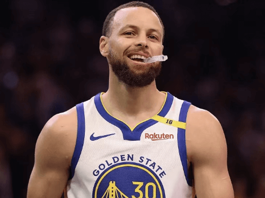À 37 ans, Curry atteint un nouveau sommet de forme physique