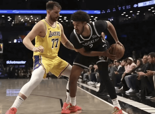 Les Lakers ont subi un renversement de situation face aux Nets