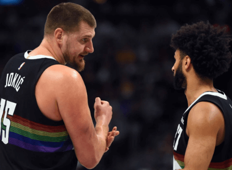 Nikola Jokic : 56 points, 16 rebonds et 15 passes décisives – un nouveau record NBA
